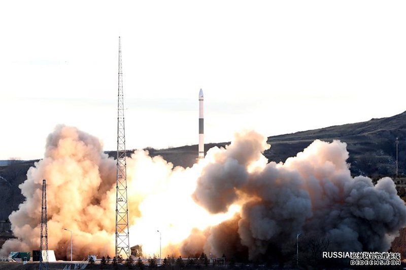 Китай успешно запустил шесть спутников